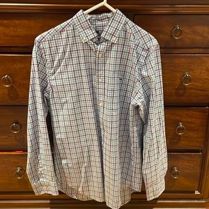 Vineyard vines button up